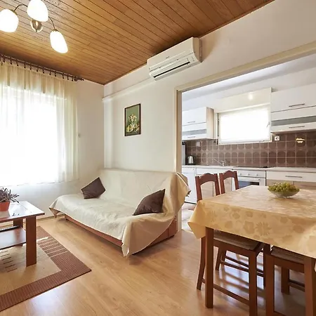 Apartament 13102a Trogir