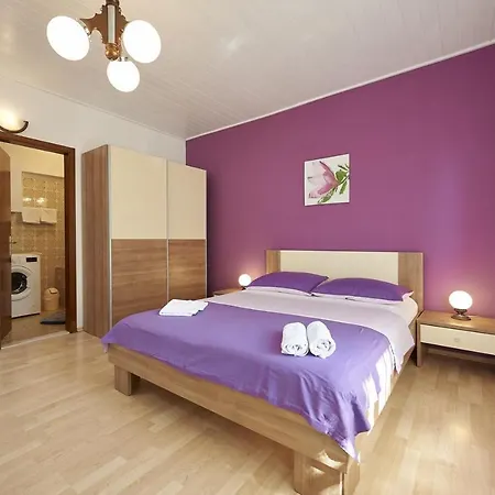 Apartament 13102a *